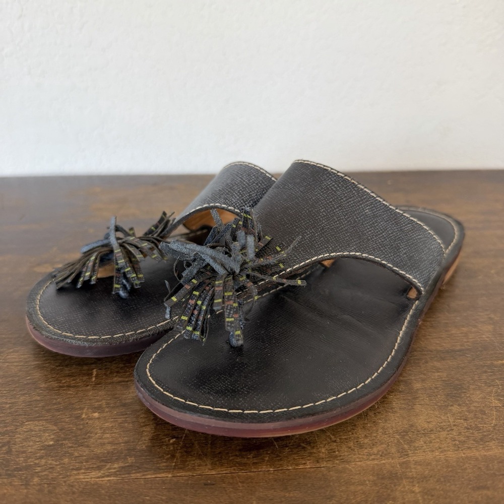 Patricia Nash Franca Flower Pom Tassels Thong Sandals Leather 6.5‎ Navy Blue